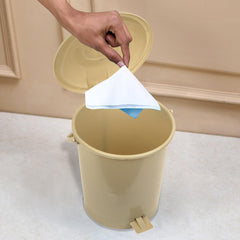 Heart Home Dustbin|Plastic Swinging Lid Dustbin|Pedal Dustbin with Lid|Dustbin for Kitchen|Wet & Dry Waste Pedal Dustbins|Trash Can|10 LTR|Beige