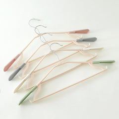 Kuber IndustriesPP Cloth Hanger Set of 25 with Zinc Plated Steel Hook (Green)