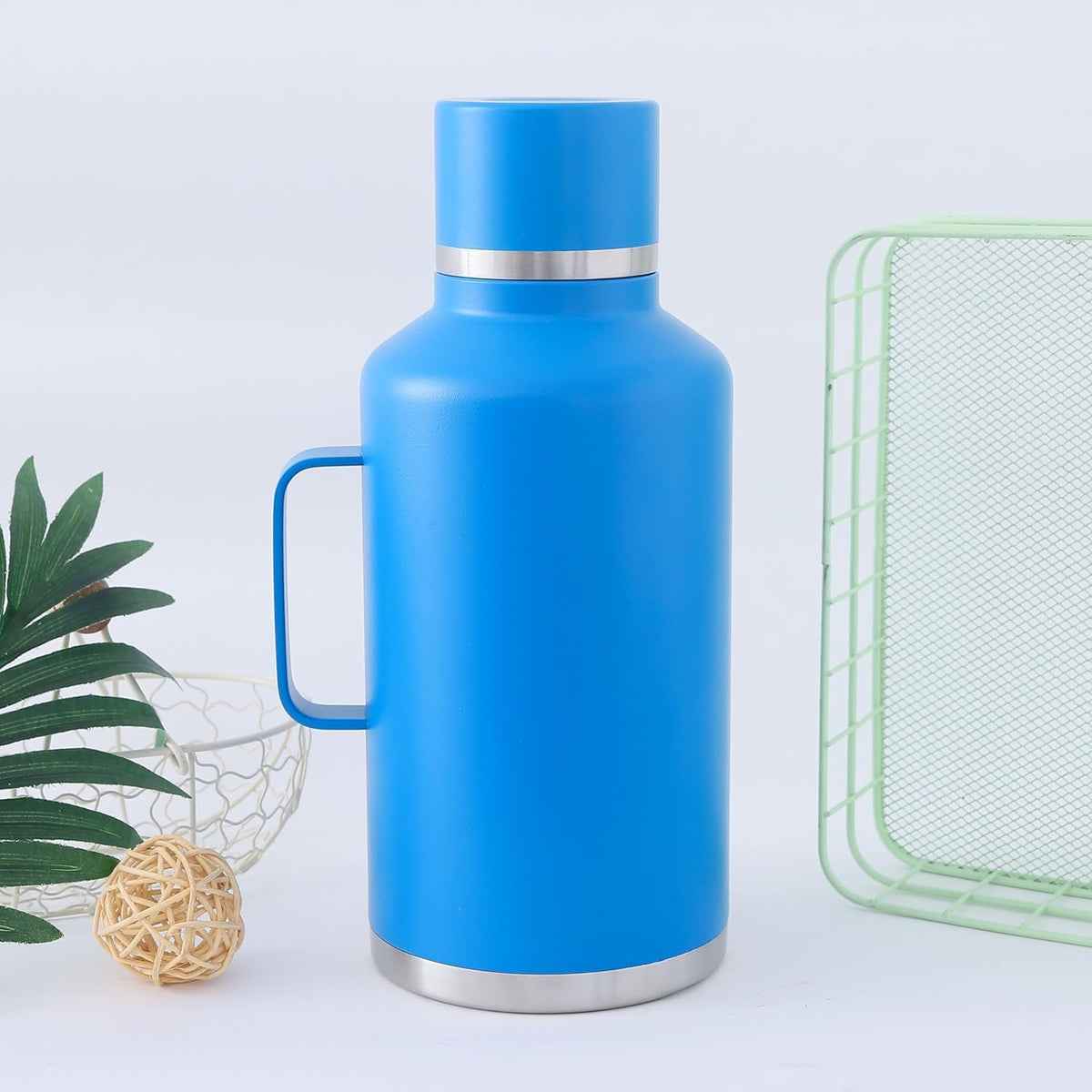 Kuber Industries Vacuum Insulated Water Bottle | Stainless Steel Water Bottle with Handle | Hot & Cold Water Bottle | Leakproof, BPA Free, Rustproof | 2000 ML | Blue