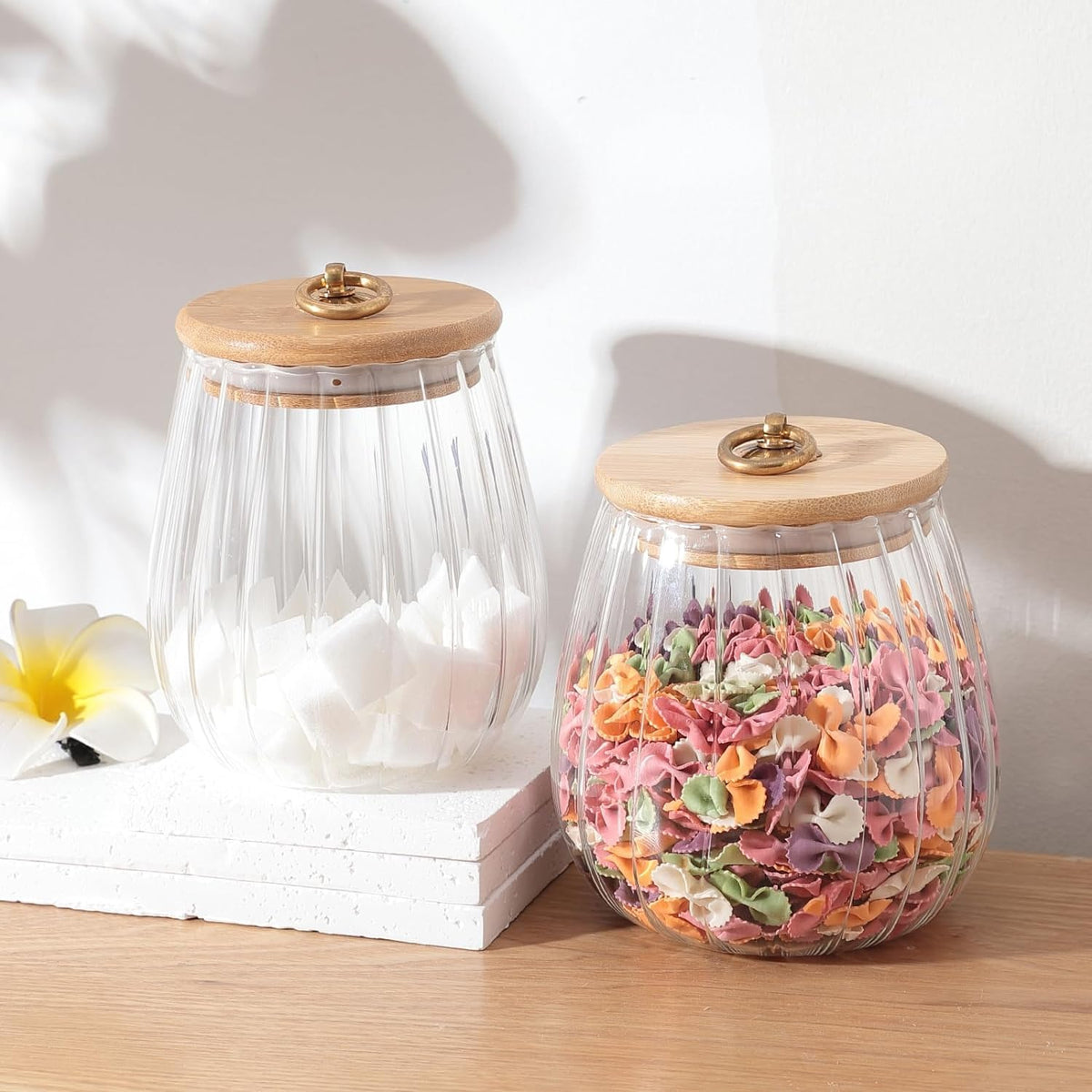 Urbane Home Borosilicate Glass Jar with Bamboo Lid | Kitchen Organizer Items & Storage | Multi-utility, Leakproof, Airtight Jar for Cookies, Snacks, Tea, Coffee, Sugar | Set of 2 (680ml, 830ml)