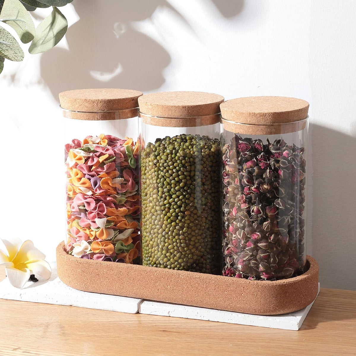Urbane Home Borosilicate Glass Jars for Kitchen with Cork Lid and Cork Tray | Kitchen Containers Set | Pack of 3 | 700ml | Airtight Glass Containers with lid | Multipurpose | Transparent