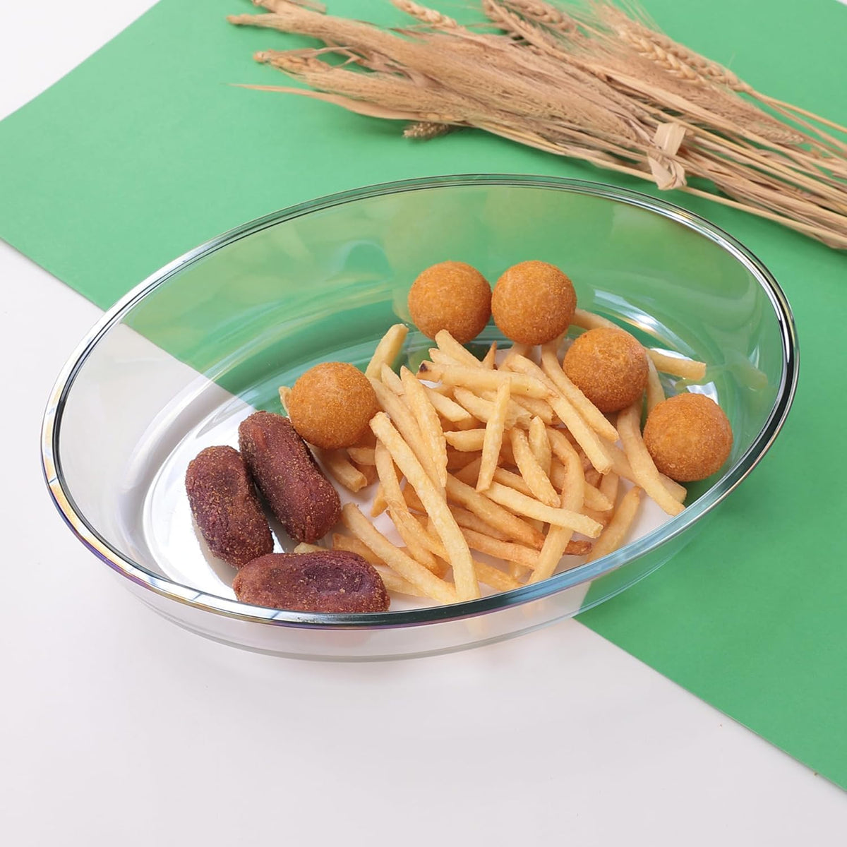 Urbane Home 700 ml Borosilicate Glass Baking Tray | Transparent Microwave Oven Safe Utensils | Oval Bread Moulds for Baking | Dishwasher & Freezer Safe | Multipurpose use Serving Tray
