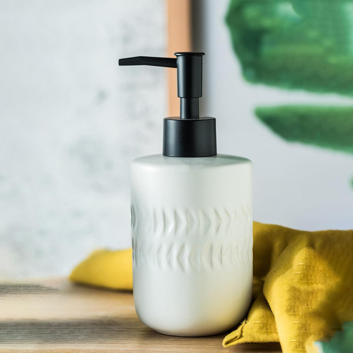 Urbane Home Liquid Soap Dispenser | Stoneware | Bathroom Sanitizer,Shampoo Dispenser | Ceramic Handwash Bottle for Kitchen | Soap Dispenser for Wash Basin | Bathroom Accessories | 250ml (White)