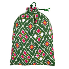 Kuber Industries Potli | Silk Wedding Potli | Drawstring Closure Potli | Wallet Potli | Christmas Gift Potli | Baby Shower Potli | Medium-Patola-Print Potli | 7x9 Inch | Pack of 4 | Green